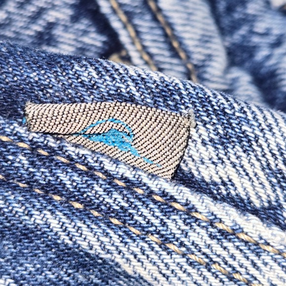 VINTAGE Rocky Mountain Jeans – High Rise Acid Wash – Size 31/11 – Made in USA - Picture 6 of 11